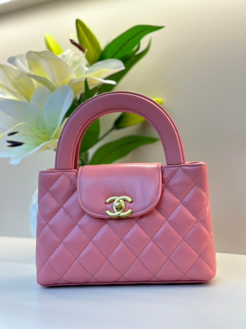 Kelly top handle bag