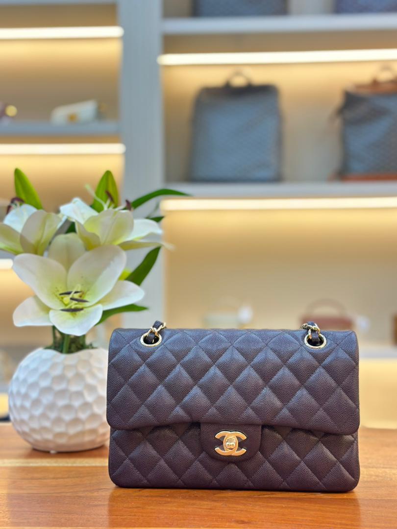 Small Classic Handbag