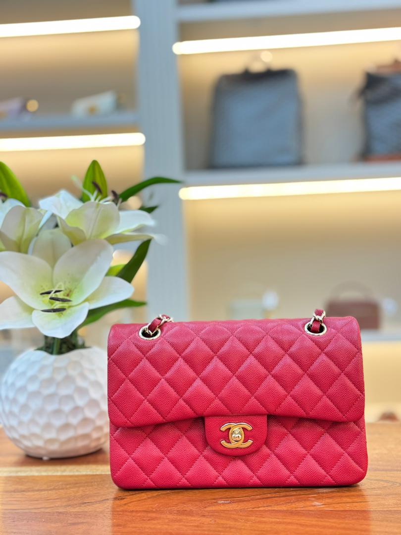 Small Classic Handbag