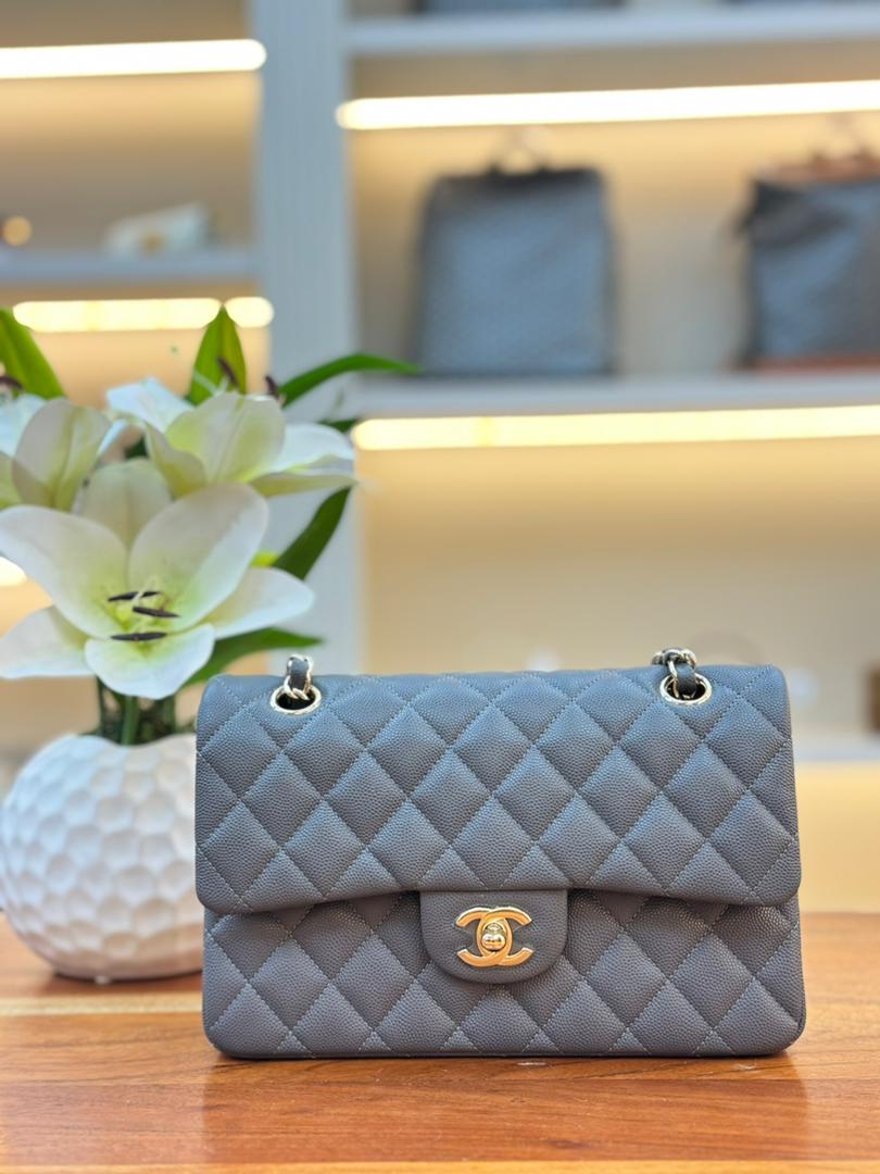 Small Classic Handbag